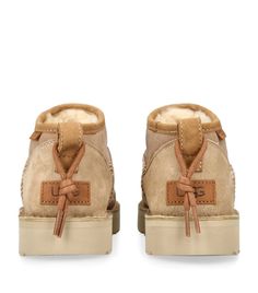 Uggs Ultra Mini, Ugg Shoes Women, Ugg Mini, Hot Boots, Outdoor Comfort, Nike Air Shoes, Mini Craft, Hot Shoes, Mens Shoes Boots