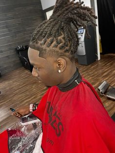 Taper Fade Twist Men, Locs Hairstyles For Men With Fade, Low Taper With Tapered Hairline, Locs With Temp Fade, Temp Fade Locs, High Top Dreads Men Fade Haircut, Taper Fade Dreadlocks, Dread Taper Fade, Temp Fade Dreads