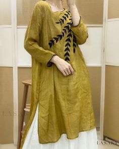 Lasaky - Sophisticated Embroidered Linen Top with Stylish Split Hem, Comfortable Loose Fit, and Elegant Mid-Length Design Crop Top Dress, Embroidered Linen, Pattern Flower, Long Sleeve Short Dress, Clothing Inspiration, Hem Top, Asymmetrical Design, Daily Dress, Linen Top