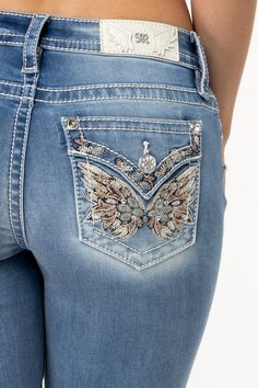 Fly high in fashion with our Flora Angel Bootcut Jeans! Step into a world where every step feels like a stylish adventure in the sky. Shop them at MissMe.com Embellished Flare Jeans For Spring, Outfit Pieces, Wing Design, Dark Wash Bootcut Jeans, Beige And Blue, Wings Design, Fly High, Jeans White, White Beige