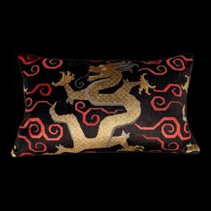 Schumacher Bixi Velvet Pillow in Onyx. Dragon Velvet Pillow // High End Velvet Pillow // Luxury Pillow Cover // Accent Cushion Chinoiserie Chinoiserie Motifs, Loft Decor, Dragon Pattern, Velvet Pillow, Velvet Pillows, Velvet Fabric, Chinoiserie, Black Velvet, Pillow Inserts