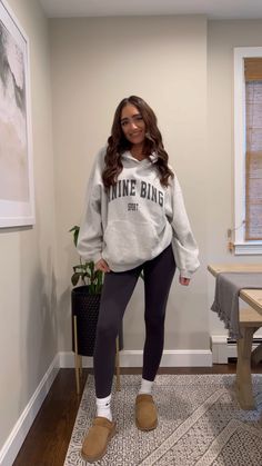 Outfits Leggins, Leggings Outfit Ideas, Comfy School Outfits, Comfy Outfits Winter, Leggings Outfits, Cold Outfits, Leggings Outfit, Cute Lazy Day Outfits