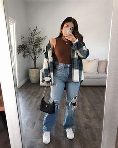 Casual Bodysuit Outfit, Full Body Suit Outfits, Full Bodysuit Outfit, Bodysuit Outfit Jeans, Shacket Outfit, Brown Bodysuit, Bodysuit Outfit, Jeans Outfit Casual