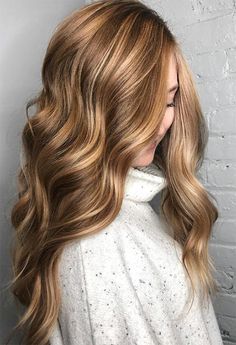 Blonde Hair Colour Shades, Dark Blonde Hair Color, Chocolate Brown Hair Color, Honey Brown Hair, Dyed Blonde Hair, Long Hair Color, Hair Color Shades, Dark Blonde Hair, Hair Color Highlights