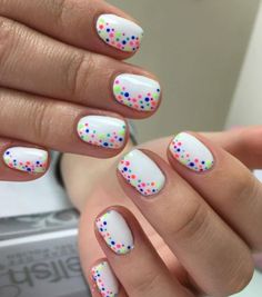 Pin en My Blog Polka Dot Nail Art, Unghie Sfumate, Dot Nail Art, Cute Nail Art Designs, Dots Nails, Cute Gel Nails, Nails For Kids, Cute Nail Art