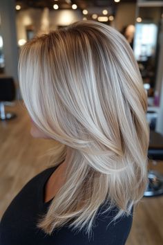 Explore 53 wonderful blonde hair options to consider! Find the perfect shade and style to elevate your look. 💁‍♀️✨ #BlondeHair #HairInspo #StyleOptions Kristin Cavallari Hair, Cream Blonde Hair, Hair Stules, Cool Blonde Hair Colour, Balayage Straight Hair, Bright Blonde Hair, Balayage Blond, Blond Balayage