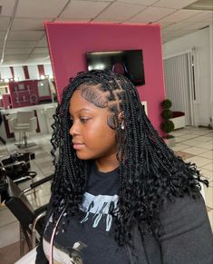 3b/4c Hairstyles, Cori Leroy Braids With Curls, Knotelles Braids Hairstyles, Trendy Braids For Black Women 2023, Different Braided Hairstyles Black Women, Smeduiem Knotless With Curls At The End, Hairstyles For Winter For Black Women, Shirt Knotless Braids, Hair Ideas Black Women Braids