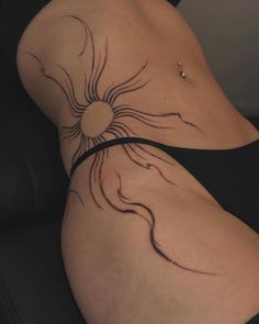 Tattoo Sonne, Small Back Tattoos, Hip Tattoos Women, Spine Tattoos For Women, My Last Day, Leg Sleeve Tattoo, Spine Tattoos, Black Ink Tattoos