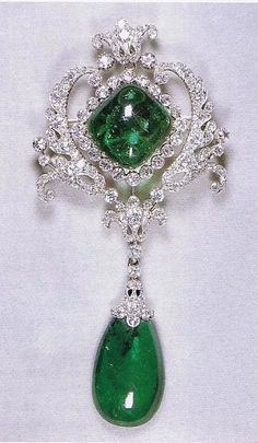 Delhi Durbar, Emerald Brooch, British Crown Jewels, Royal Jewels, Crown Jewels, Queen Mary