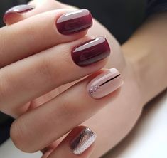 30 Breathtakingly Chic Burgundy Nails Perfect For Slaying Fall - Woman & Lifestyle Plum Nails, Wine Nails, Maroon Nails, Stylish Nails Designs, Simple Gel Nails, Blush Nails, Summer Acrylic Nails, Classy Nails