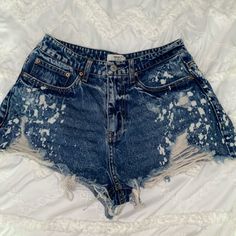 Never Worn Forever 21 High-waisted Blue Jean Shorts, Forever 21 Blue Jean Shorts, Forever 21 Blue High-waisted Shorts, Forever 21 Blue Cutoff Shorts, Forever 21 Blue Summer Bottoms, Blue Summer Bottoms From Forever 21, Forever 21 High Rise Bottoms For Summer, High Rise Bottoms From Forever 21 For Summer, Forever 21 Blue Shorts For Spring