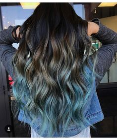 ❤❤❤ this is bad a$$ 💘 Hair Shades, Hair Color Blue, Auburn Hair, Hair Dye Colors, Cool Hair Color