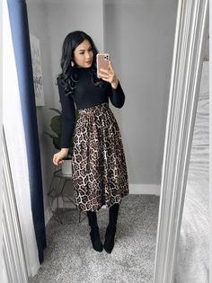 Modest Winter Outfits, Church Fits, Church Outfit, Leopard Print Skirt, Elegante Casual, Affordable Dresses