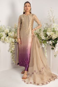 Regina | Pakistani Designer Outfit | Sarosh Salman Stylish Pakistani Outfits, Dress Style Pakistani, Simple Kurti Designs, Pakistani Wedding Outfits, Ombre Fashion, Casual Wear Dress, Over Shirt