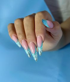 Turquoise Nails, Pink Gel Nails, Gel Nails Diy, Nail Art Designs Videos, Festival Nails, Neon Nails, Neutral Nails, Elegant Nails, Dream Nails