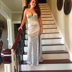 Beautiful Long Formal Dress Size 10. No Tears Or Missing Beading. Worn For Three Hours. Paid $660 New. Dresses Silver, Colorful Dresses Formal, Long Formal Dress, Silver Dress, Ladies Party, Formal Dress, Party Time, Formal Dresses Long, Beading