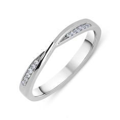 a white gold wedding ring with diamonds on the sides and an arrow design in the middle