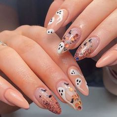 24 Acrylic Halloween Nail Design Ideas Beautiful Dawn Designs Scary Halloween Nails Design, Nails Design Short, Fun Halloween Nails, Holloween Nails, Halloween Acrylic, Cute Halloween Nails, Nagellack Trends, Halloween Acrylic Nails