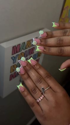 Inspiring Nails, Quartz Nails, Drip Nails