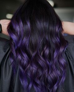 Black And Purple Hair, Mane Magic, Exotic Hair Color, Hidden Hair Color, Purple Hair Highlights, Two Tone Hair, Pulp Riot Hair Color, Dark Purple Hair