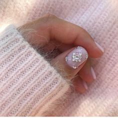 Nails Strass, Best Wedding Nails, September Nails, Swarovski Nails, Nails Design With Rhinestones, Nail Art Wedding, Nails 2020, White Nail, Wedding Forward