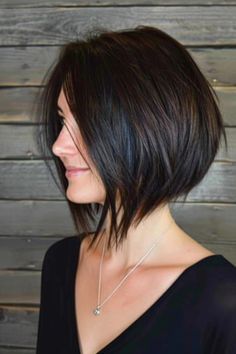 Messy Bob, Messy Bob Hairstyles, Choppy Bob, Dark Feminine Aesthetic, French Cut, Dark Feminine, Short Hair With Bangs, Make Me Up, Feminine Aesthetic