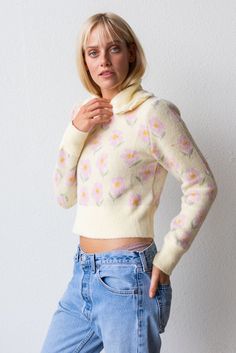 Stylist Pick*** The Sweetest Thing Knit Sweater with an all over floral print and trendy scalloped collar. Color: Pale Yellow Multi Scalloped Attached Collar Semi Cropped Length Long Sleeve Polyester Model Is 5'7", 32A Bust and wearing size medium Cozy Stretch Sweater For Spring, Fitted Casual Spring Sweater, Trendy Fitted Spring Sweater, Trendy Fitted Sweater For Spring, Spring Floral Print Long Sleeve Sweater, Trendy Floral Print Sweater For Spring, Cream Stretch Sweater For Spring, Long Sleeve Floral Print Sweater For Spring, Spring Cream Stretch Sweater