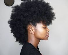 47 Photos That Will Convince You to Finally Get Goddess Braids Bantu Knot Hairstyles, Tapered Haircut, Goddess Braids Hairstyles, Hair Knot, Twist Outs, Natural Hair Styles Easy, Coily Hair, Holiday Hairstyles, Cornrow Hairstyles