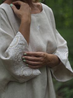 Embroidered Linen Dress.natural Linen Color With Nice Sleeves.boho Oversize Linen Dress - Etsy Bohemian Embroidered Linen Dress, Bohemian Linen Tunic Dress, White Bohemian Ramie Linen Dress, Embroidered Linen Bohemian Dress, White Bohemian Linen Dress Made Of Ramie, Bohemian Beige Long Sleeve Linen Dress, Bohemian Linen Dress, Beige Bohemian Linen Dress, Embroidered Linen Dress