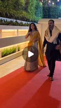 Bollywood Hungama🎥 | Raashi Khanna at Ekta Kapoor’s Diwali bash ❤️ | Instagram Ekta Kapoor, Raashi Khanna, Diwali