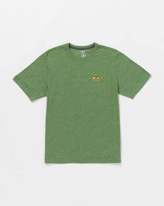 If you want epic style, supreme softness, and medium weight construction for maximum wearability year-round, this green tee was made for you. Featured here in ivy heather. - Features

 - Medium weight 50% ring spun Cotton / 50% Polyester heather
 - Modern fit
 - Soft hand screen print
 - Exterior woven label, stripe printed neck tape
 - Interior screen printed neck label Green Screen Print T-shirt For Everyday, Green Graphic Print T-shirt For Everyday, Green Graphic Tee For Everyday, Interior Screen, Green Graphic Tee, Green Tee, Neck Label, Woven Label, Hand Screen Printed