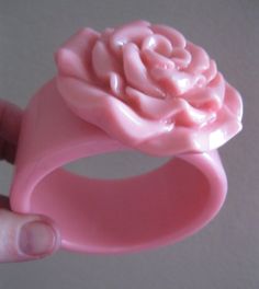 Chunky funky pale pink plastic flower rose plastic bangle retro design Plastic Gift Wrap, Plastic Bangles, Patterned Plates, Plastic Flower, Rose Pale, Bangles Making, Flower Rose, Pink Plastic, Plastic Flowers