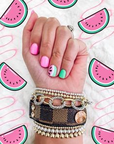 Watermelon Nail Art, Watermelon Nails, Cute Gel Nails, Shellac Nails, White Nail, Short Nail Designs, Gel Nail Designs, Manicure Y Pedicure