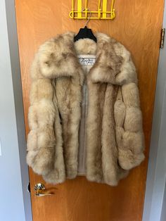 Vintage Custom White Fox Fur Coat from Petra Furs - Great Condition Elevate your winter wardrobe with this luxurious custom white fox fur coat from the renowned Petra Furs of Waterloo, Iowa. This exquisite piece exudes timeless elegance, crafted from premium fox fur that offers unparalleled warmth and style. Key Features: Designer: Petra Furs, Waterloo, IA Material: 100% Genuine White Fox Fur Condition: Excellent vintage condition with minimal signs of wear Fit: Women's size Medium (Approx. 10-1 Red Fox Fur Jacket, Waterloo Iowa, Luxury Fox Fur Outerwear With Feather Trim, Luxury Fox Fur Coat With Faux Fur Trim, Fox Fur Jacket, Crystal Fox Fur Coat, Fur Coat Vintage, White Fox, Fox Fur Coat