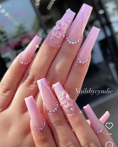 Pink V Nails, Pink 15 Nails, Acrylic Nails Fancy, Nails Quinceanera, Pink Quince Nails, 3d Nail Designs Acrylics, Light Pink Acrylic Nails, Quince Nails