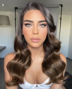 Classy Makeup, Graduation Makeup, Soft Glam Makeup, Bridal Makeup Looks, Nude Makeup, Eyeliner Looks, Hair Stylist Life, Bridal Hair And Makeup, Light Makeup