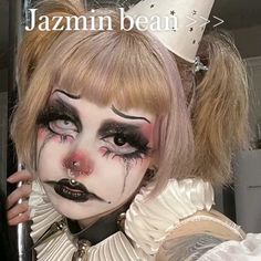 Clown Like Makeup, Mad Clown Makeup, Yeahimcaroline Makeup, Dark Clown Aesthetic Outfit, Clown Girl Makeup Halloween, Scary Cute Clown Makeup, Caroline Carr Outfits, Scary Female Clown Makeup, Creepy Girl Clown Makeup