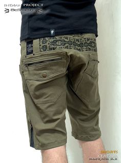 You can view all available Shortpants listed by sizes (copy & paste our link):  https://urls.fr/jlOb34 INDIAN PROJECT Alternative Clothing Goa (2004-2024) XTREM Olive :: Short pant in stretch Coton fabric 4 front pockets 2 back pockets 2 "secret pockets" Metal buckle (keys holder) on side. Premium Quality Zippers by YKK. Please provide us with a telephone number (with country code) to ensure trouble-free delivery! Most carriers require this. Thanks. SIZING CHART Please have a look on our global Festival Techwear Pants With Pockets, Techwear Pants With Pockets For Festival, Techwear Festival Pants With Pockets, Indian Project, Keys Holder, Secret Pocket, Short Pant, Designer Streetwear, Alternative Clothing