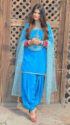 Suit Punjabi Patiala, Blue Salwar Kameez, Ladies Suits Indian, Suit Punjabi, Embroidery Suits Punjabi, Punjabi Dress, Beautiful Suit, Designer Party Wear Dresses, Embroidery Suits