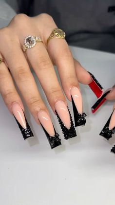 Quinceanera Nails, Gucci Nails, Black Acrylic Nails, Red Acrylic Nails, Acrylic Nails Coffin Pink