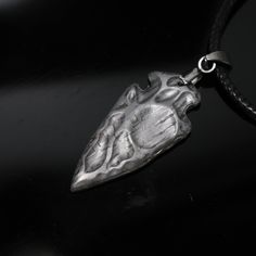 Material: Iron meteorite (mainly iron and nickel) Purpose: pendant Maximum length Size : 34 mm*16 mm thickness: 1-3 mm Gunmetal Pendant Necklace For Gift, Engraved Gunmetal Necklace For Gift, Gunmetal Jewelry With Polished Finish As Gift, Gunmetal Jewelry With Polished Finish For Gift, Engraved Gunmetal Jewelry As Gift, Engraved Gunmetal Jewelry For Gifts, Gunmetal Hand Forged Necklaces For Gift, Hand Forged Gunmetal Necklaces For Gift, Engraved Gunmetal Pendant Jewelry