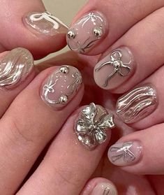 Chrome Coquette Nails, Korean Chrome Nails, Prom Nail Inspiration, Minimal Nails, Casual Nails, Classy Acrylic Nails