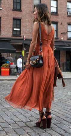 Aimee Song styles this gorgeous rust coloured dress with a detailed black bag and purple platform heels. Heels/Dress: Zimmermann, Bag: Chloe Hudson. Aimee Song Style, Rust Color Dress, Summer Closet, Feminine Fashion, Song Of Style, Dress For Summer, Outfit Look, Colourful Outfits, Orange Dress