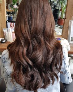 Here's a gorgeous brown balayage hair to try out. Drop by our salon to experience the hair makeover of your dreams! brown balayage hair // brown balayage chocolate #balayage #balayaged #highlighte #highlights Brown Balayage Chocolate, Hair Brown Balayage, Balayage Hair Brown, Balayage Chocolate, Chocolate Balayage, Best Hair Salon, Brown Hair Balayage