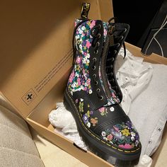 Just Bought These Incredible Boots But The Zip Style Doesn't Work With My Calves. Only Tried On One Boot Before Putting It Back In The Box So They Are Unworn & Probably Newer Than You Could Get In A Store. They Retail For $240. Size 10w Dr Martens Sinclair, Jadon Platform Boots, Ankle Lace Up Boots, Doc Marten Boot, Jadon Boots, Knee High Platform Boots, Lace Up Boots Women, Patent Leather Boots, Dr Martens Black