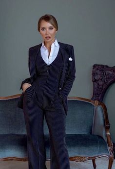 Mens Suits On Women, Lawyer Graduation Outfit, Wemons Fashion Suit, Women Power Suits, Navy Womens Suit, Banker Aesthetic Women, Lawyer Suits Women, Boss Suit Women, Power Suits For Women Chic