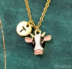 Cow Pendant, Cow Jewelry, Cow Necklace, Western Fashion Jewelry, Small Cow, Cowboy Outfits, Gold Sign, Necklace Initial, Jewelry Accessories Ideas