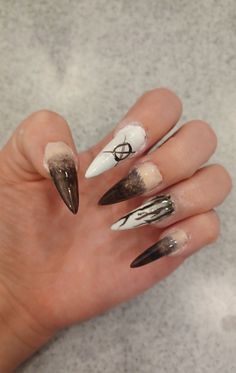 The Crow Nails, Black Ombre Stiletto Nails, Ombre Stiletto Nails, Slenderman Proxy, Ur Gay, Slenderman, Black Ombre, Young And Beautiful, Stiletto Nails