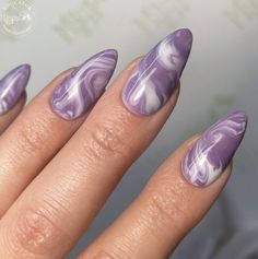 Purple Gel Nails, Purple Manicure, Oval Nails Designs, Dark Purple Nails, Violet Nails, Lilac Nails, Purple Acrylic Nails, Wow Nails, Purple Nail Designs