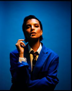 Photoshoot Inspiration Studio, Renell Medrano, Office Magazine, Portrait Women, Emily Ratajkowski, Studio Shoot, Jolie Photo